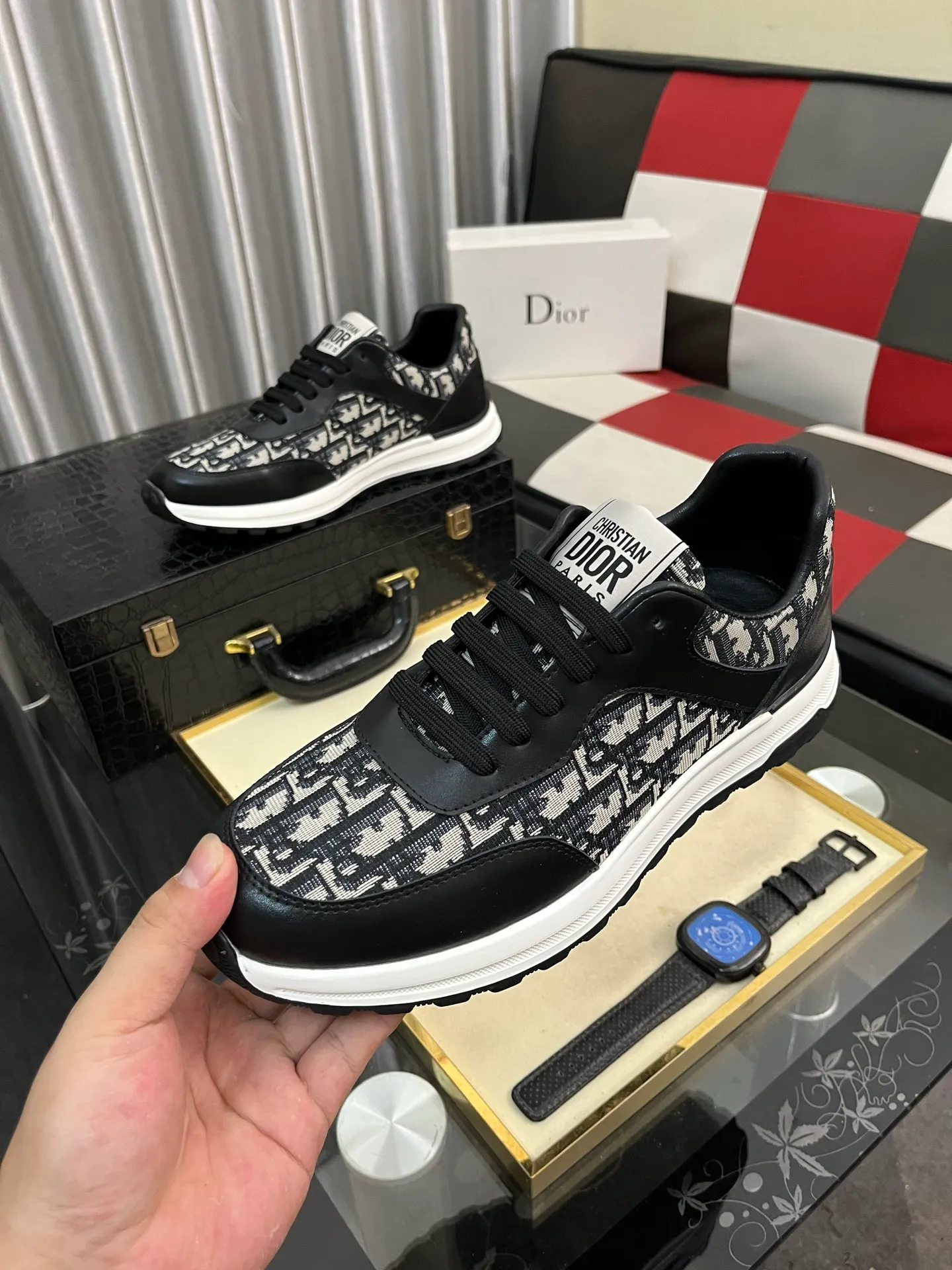 Men's Men's Shoes 💰420⌚️⌚️[Dior] 2025 Dior original lace-up low-top men's shoes Classic casual shoes 🔥This model is the official flagship model, with high quality and made by famous original factory designers. It is made of high-quality cowhide with original materials ➕comfortable and breathable mesh lining ➕pigskin insole, perfect last shape, generous and fashionable design, attracting many consumers, code number: 38--442️⃣Colors available